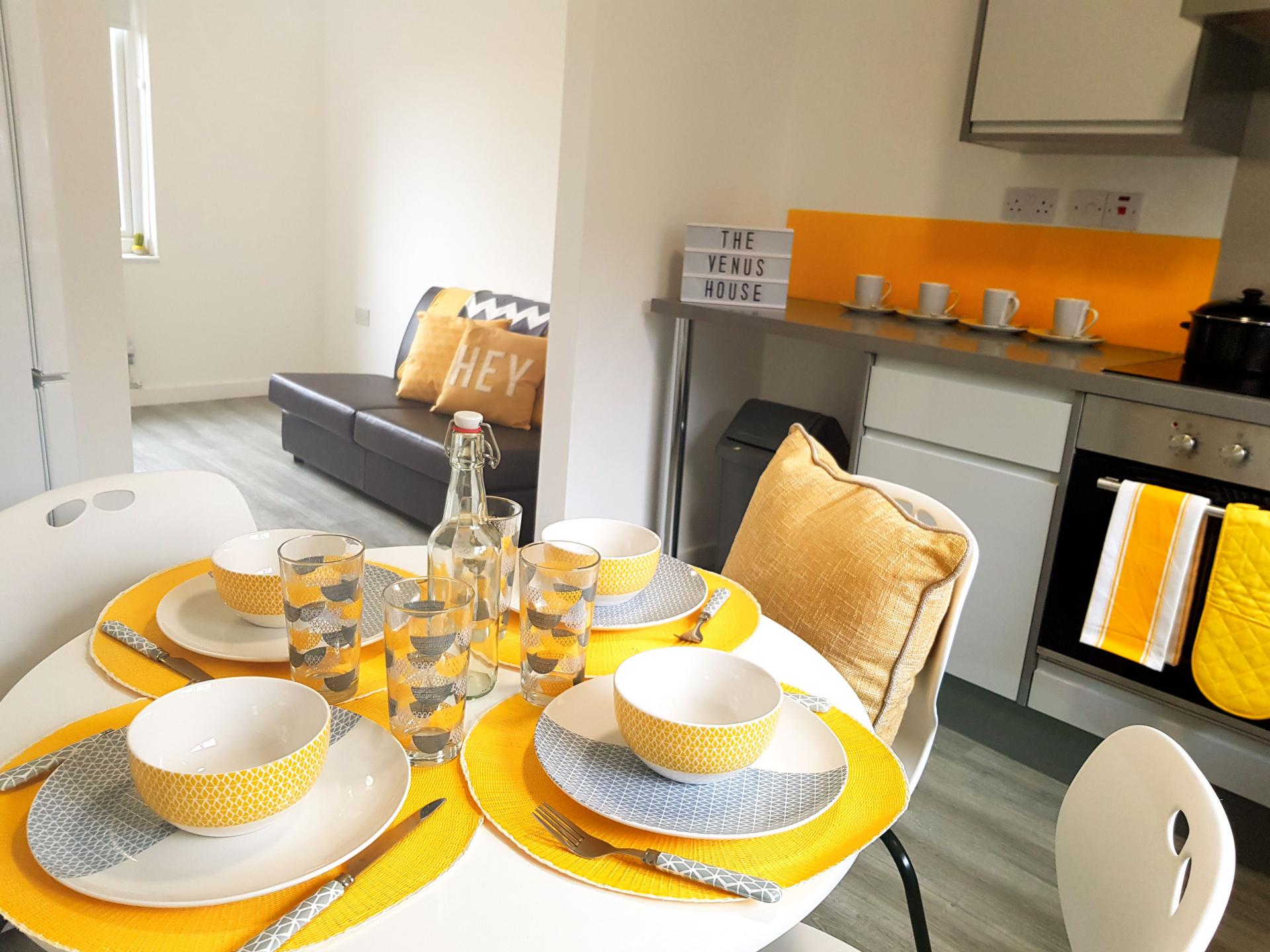 Gold Non En-Suite - Cathedral Campus - Gallery - 13