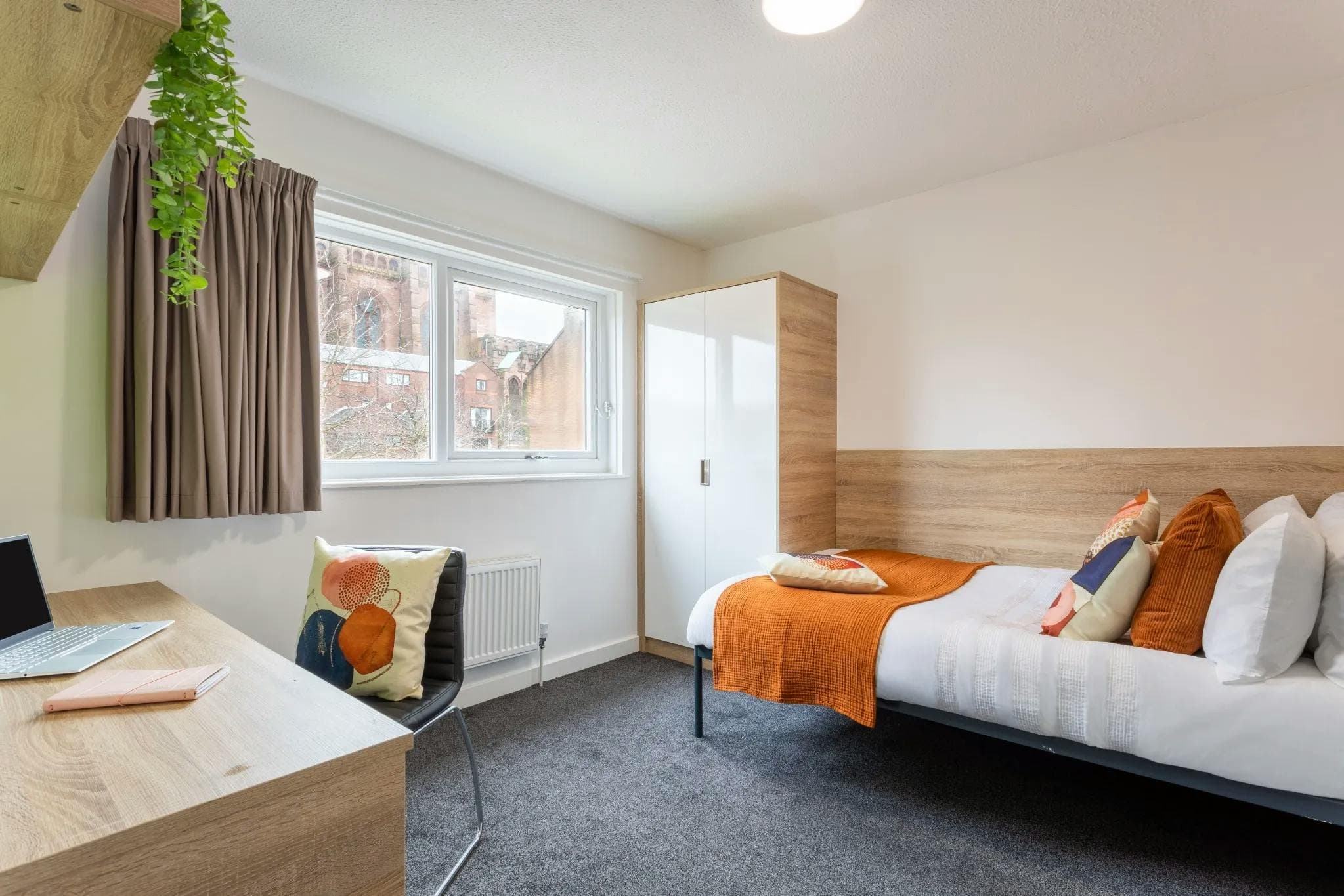Gold Non En-Suite - Cathedral Campus - Gallery - 1