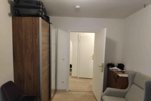 Charming double bedroom in Sendling