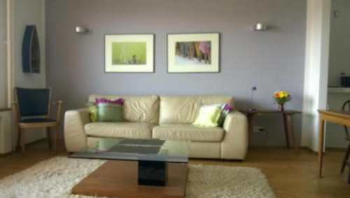 Amazing, good for 2, sunny, balcony, lift, high quality, 20 min to all destin.