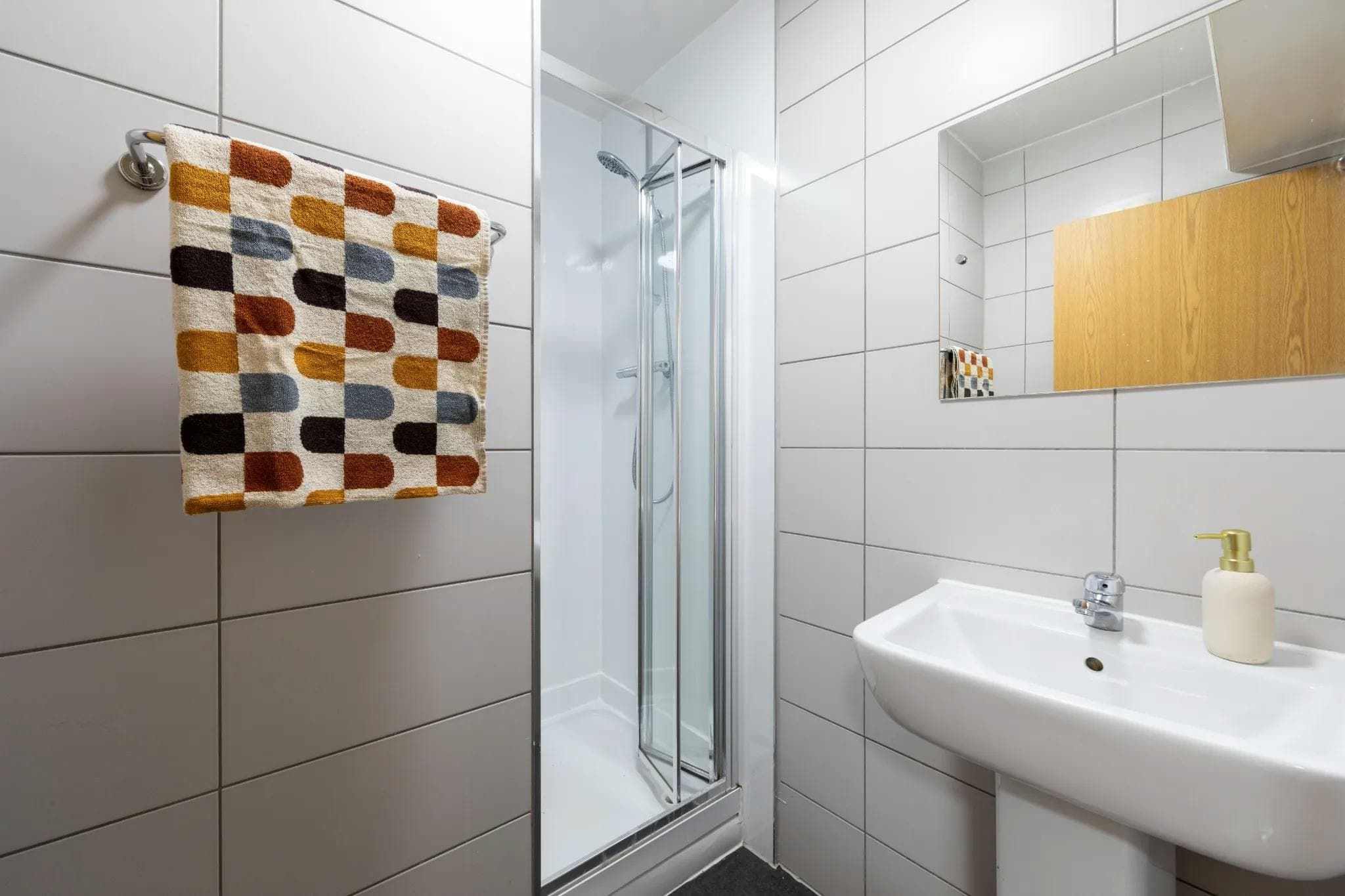  Silver Non En-Suite - Medium  -  Manchester Student Village  - Gallery -  2