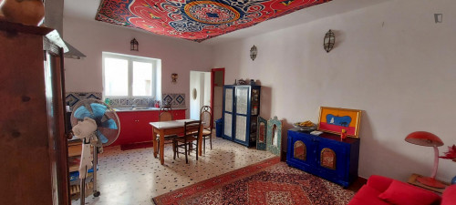 Large cozy double bedroom with private balcony in Palermo's historic center - Gallery - 6