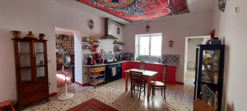Large cozy double bedroom with private balcony in Palermo's historic center - Gallery - 7