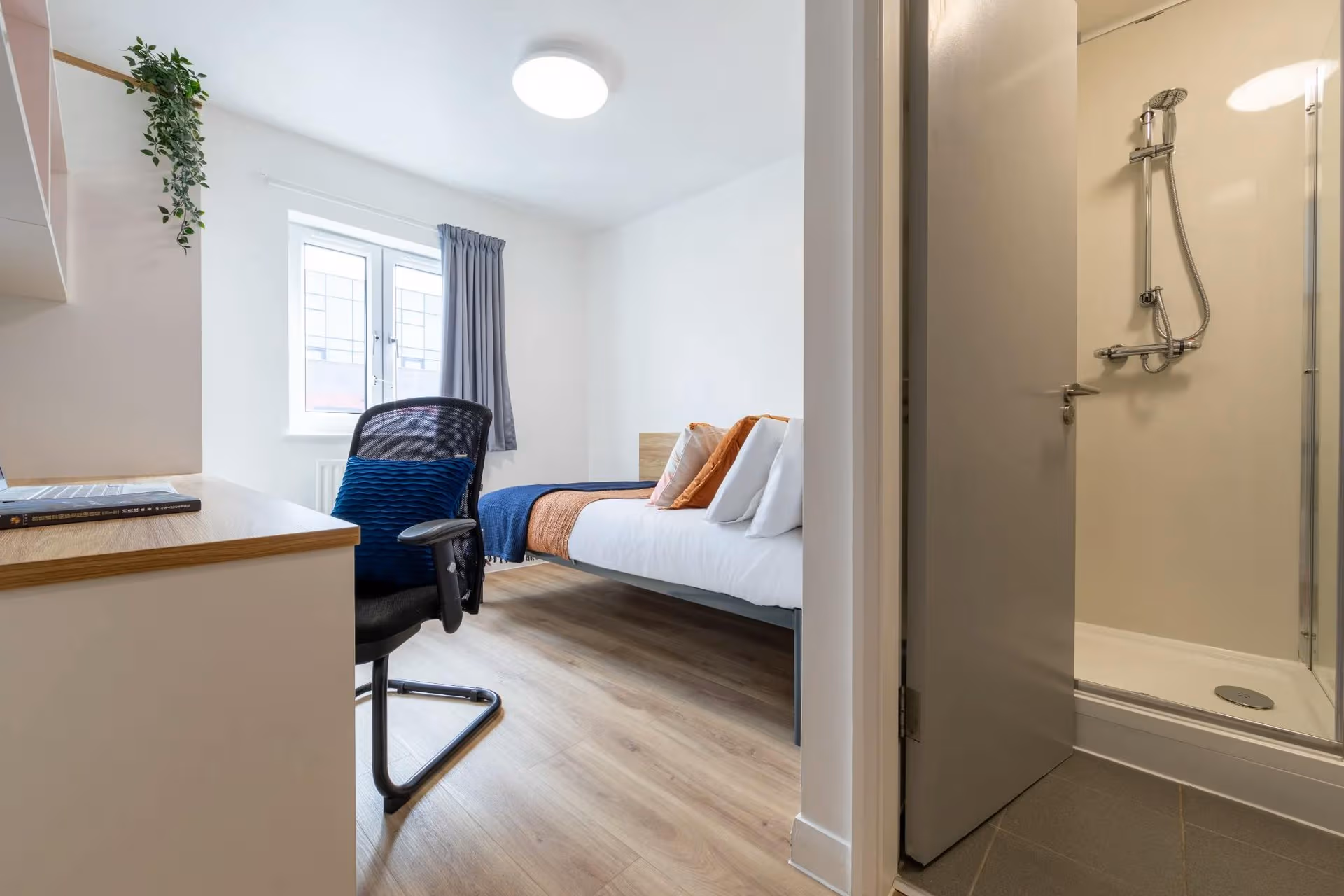  Silver En-Suite  -  MSV South  - Gallery -  7