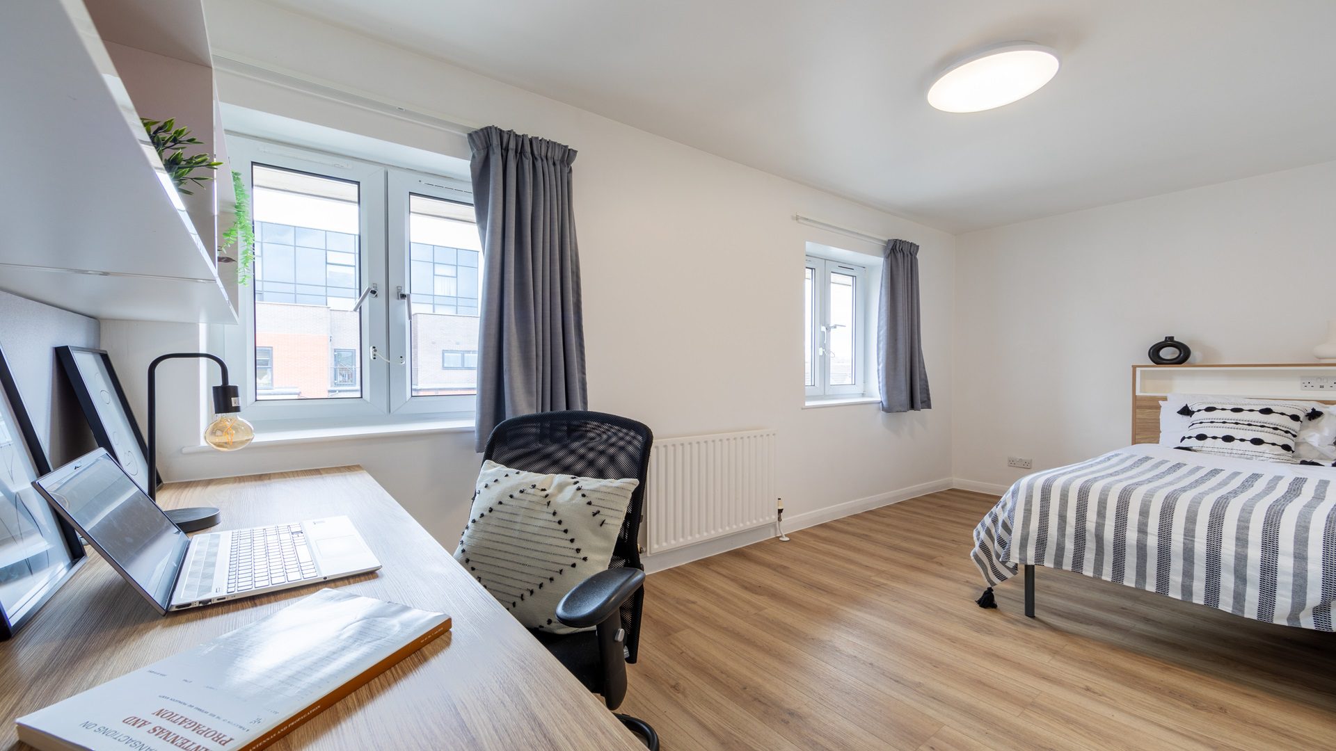  Gold En-Suite  -  MSV South  - Gallery -  1