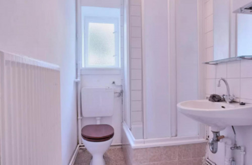 Bright single bedroom in a 3-bedroom apartment near U Grenzallee (Berlin) transport stop - Gallery - 7