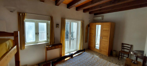 Bright and quiet double bedroom in Palermo's historic center