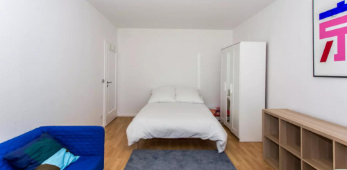 Ample double bedroom in residential Adlershof - Gallery - 20