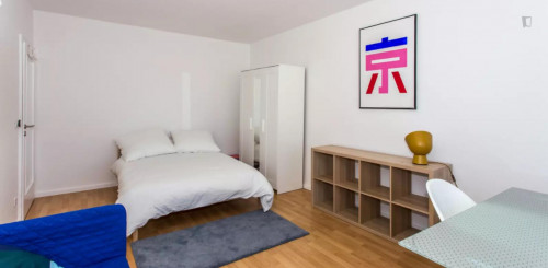 Ample double bedroom in residential Adlershof - Gallery - 11