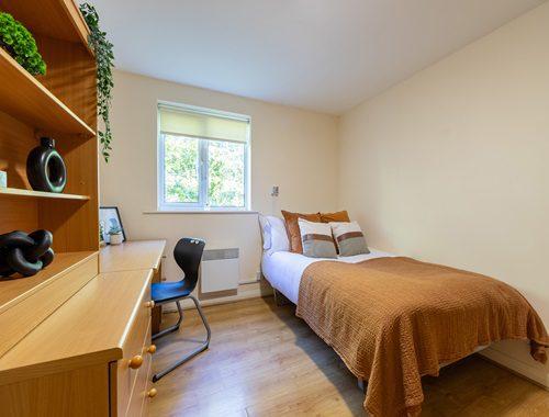  Bronze 2 Bed Flat  -  Weston Court  - Gallery -  18