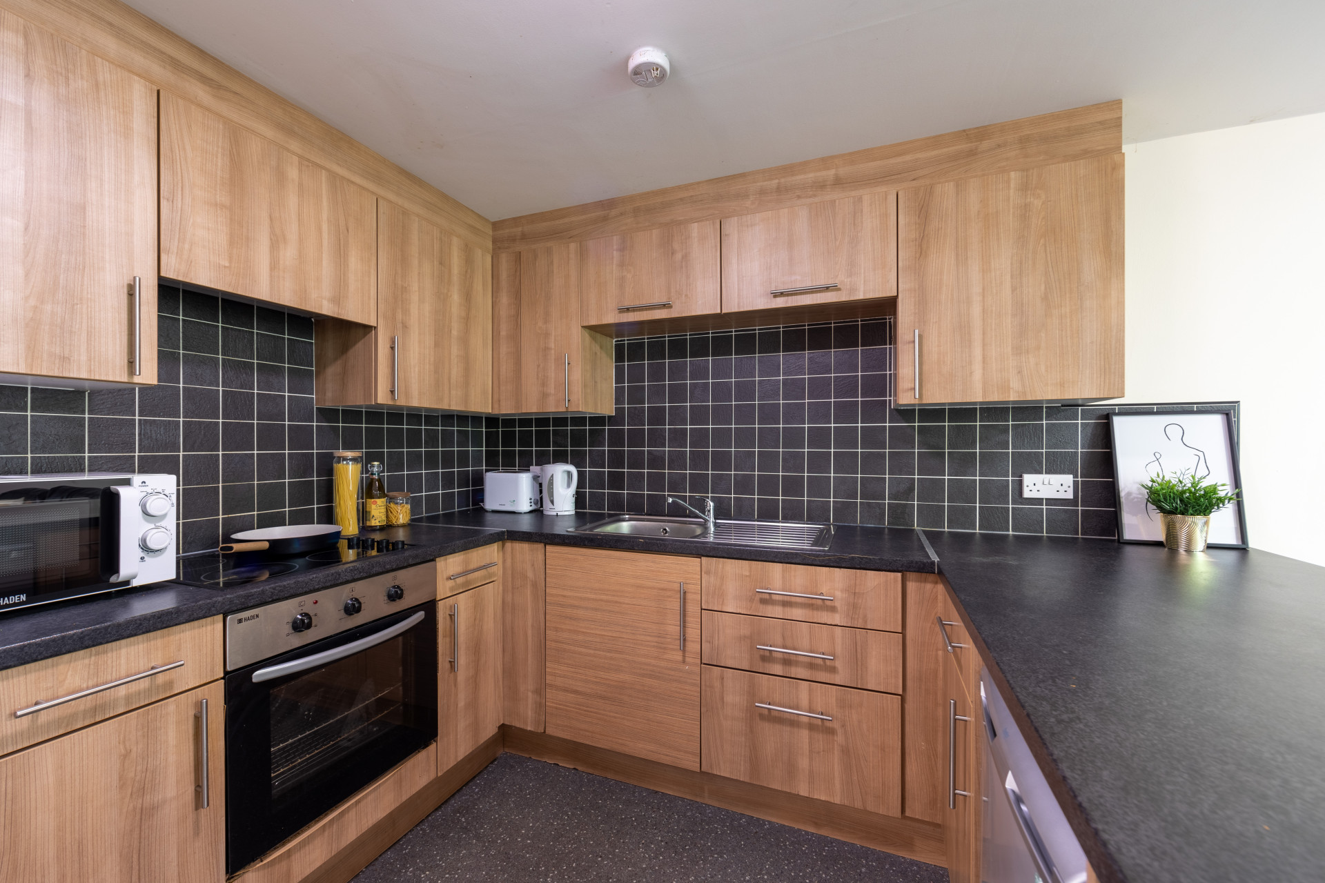  Bronze Non En-Suite  -  Weston Court  - Gallery -  10
