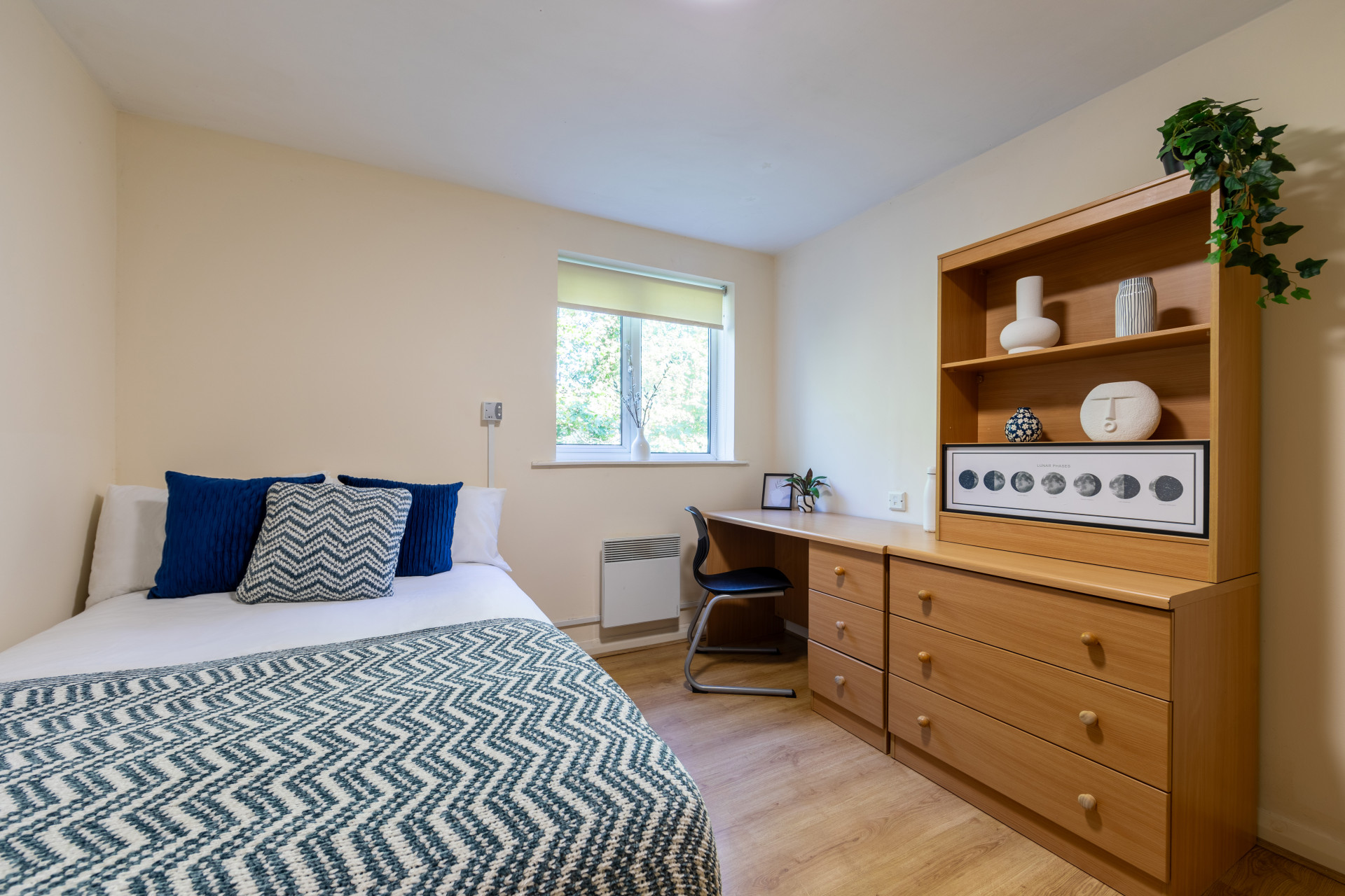  Bronze Non En-Suite  -  Weston Court  - Gallery -  1