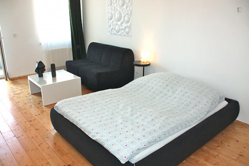 Compact and bright studio in Friedrichshain - Gallery - 10