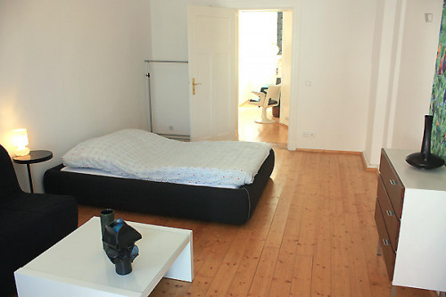 Compact and bright studio in Friedrichshain - Gallery - 16