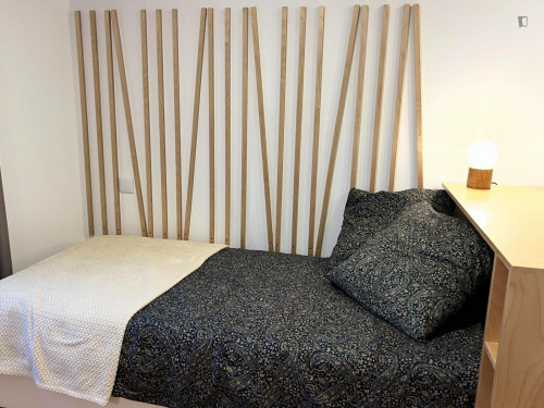 Lovely studio with view over the city, in Baixa de Santa Clara
