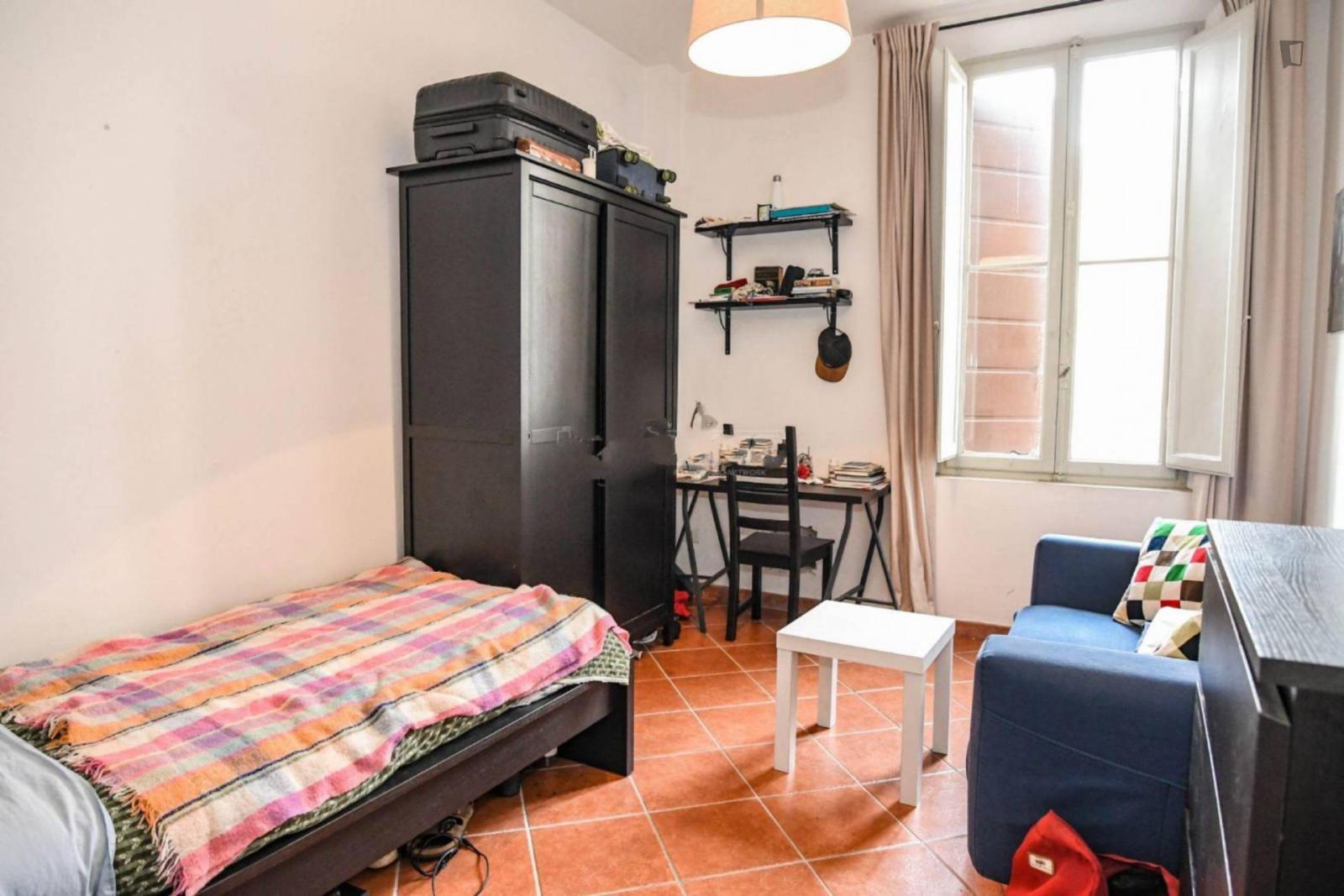 Very Nice Single Bedroom In Centre Of Ferrara - 1