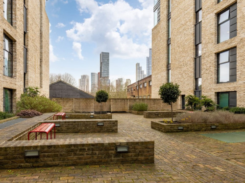 Spring Mews - Gallery - 24