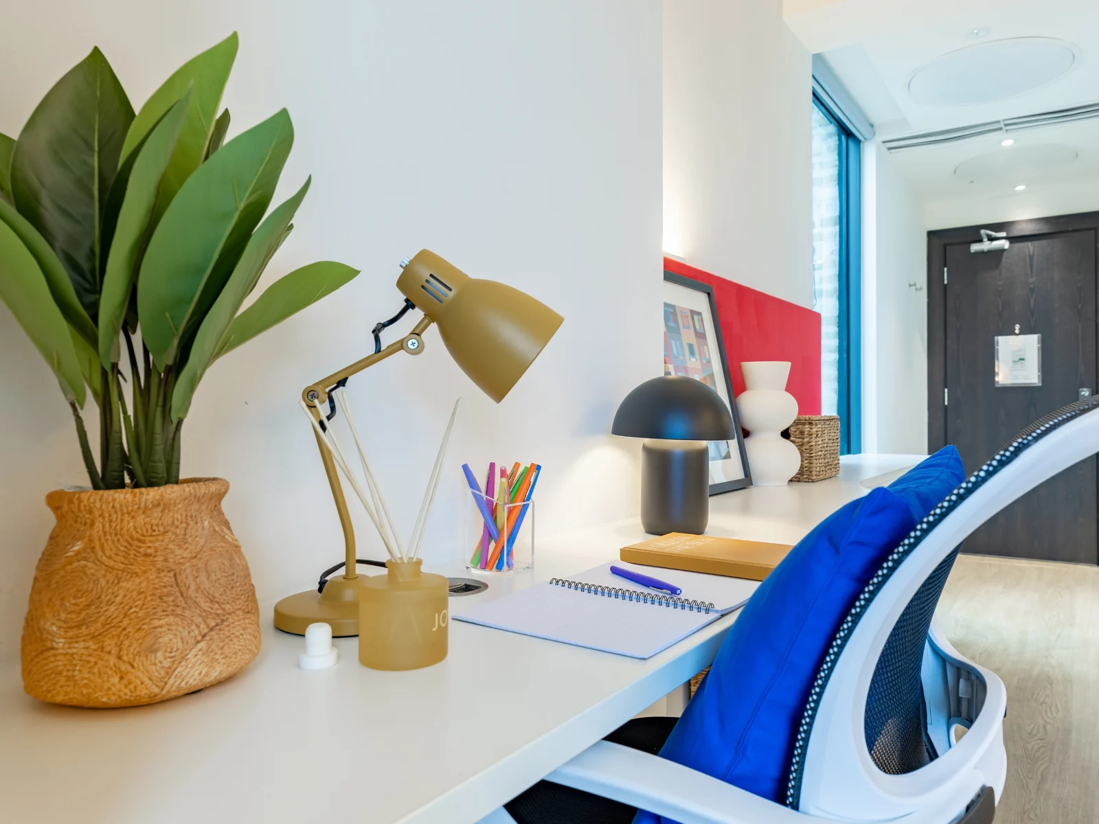  Economy Studio  -  Spring Mews  - Gallery -  8
