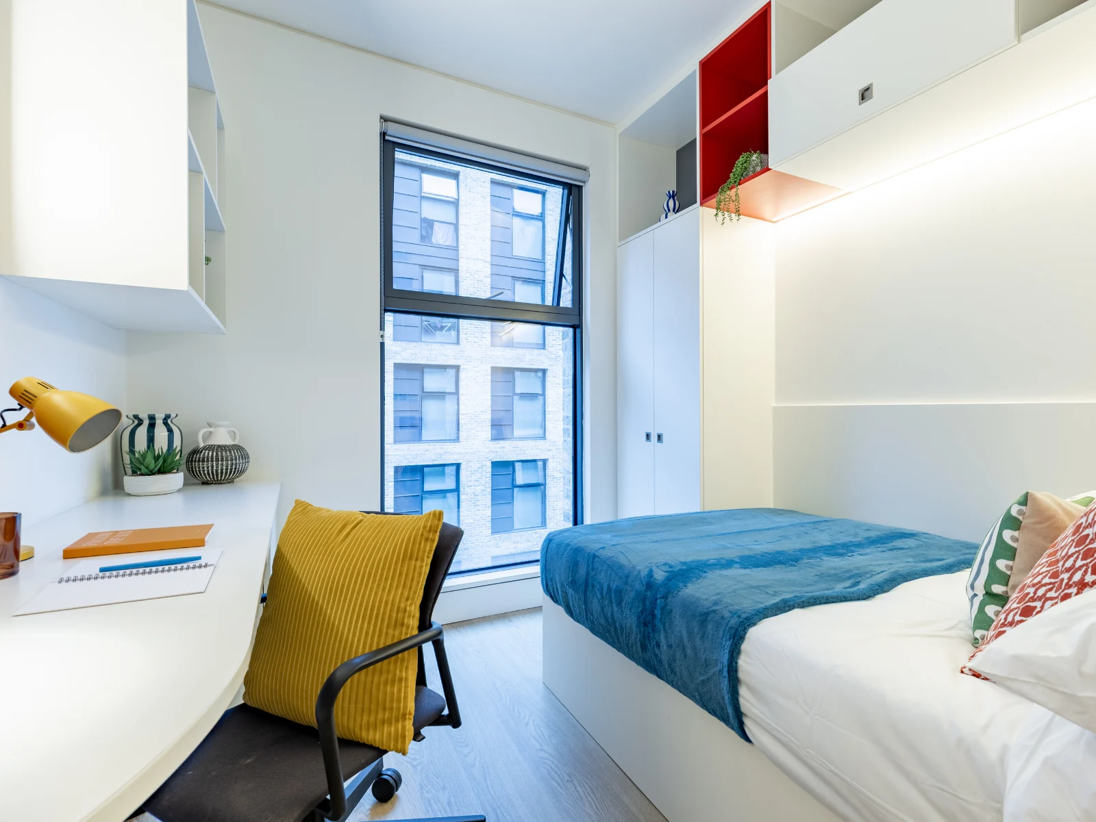  Economy En Suite  -  Spring Mews  - Gallery -  2