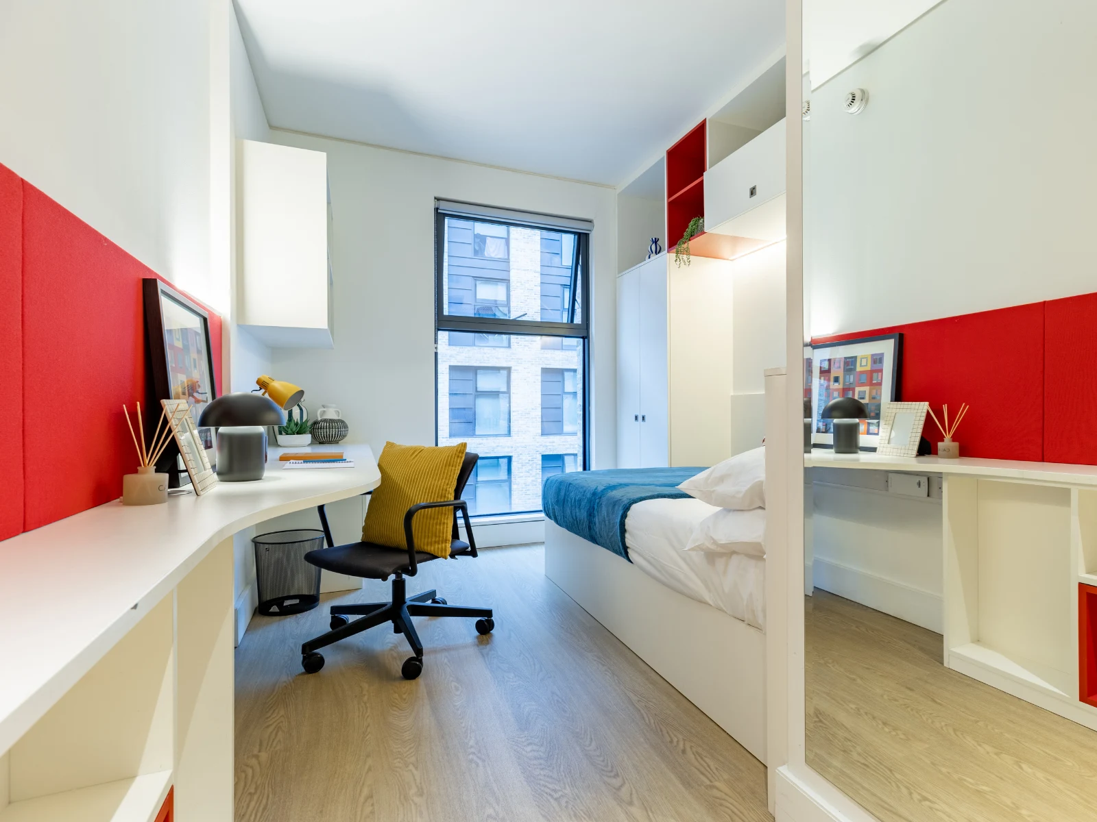  Economy En Suite  -  Spring Mews  - Gallery -  11