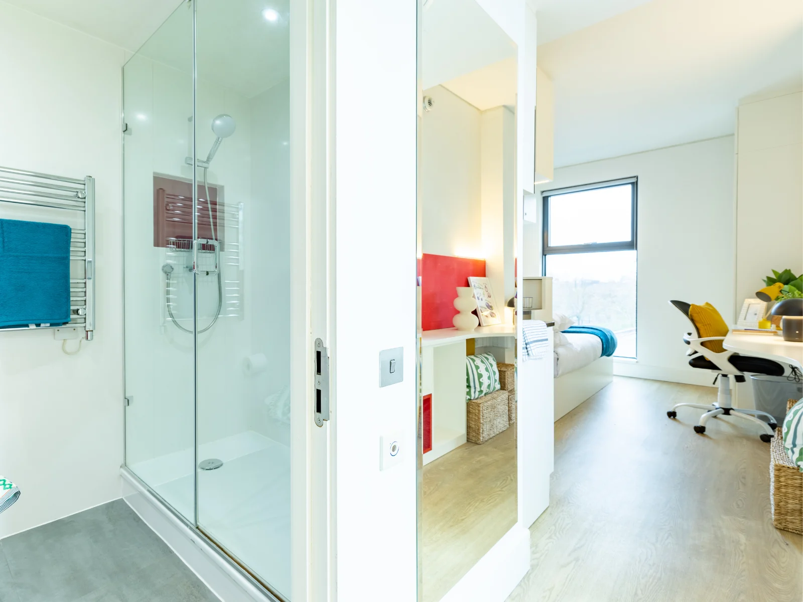  Deluxe Studio  -  Spring Mews  - Gallery -  5