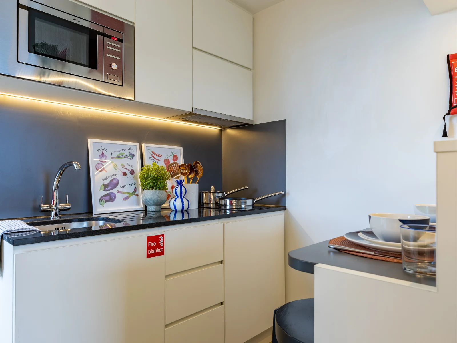  Classic Studio  -  Spring Mews  - Gallery -  10