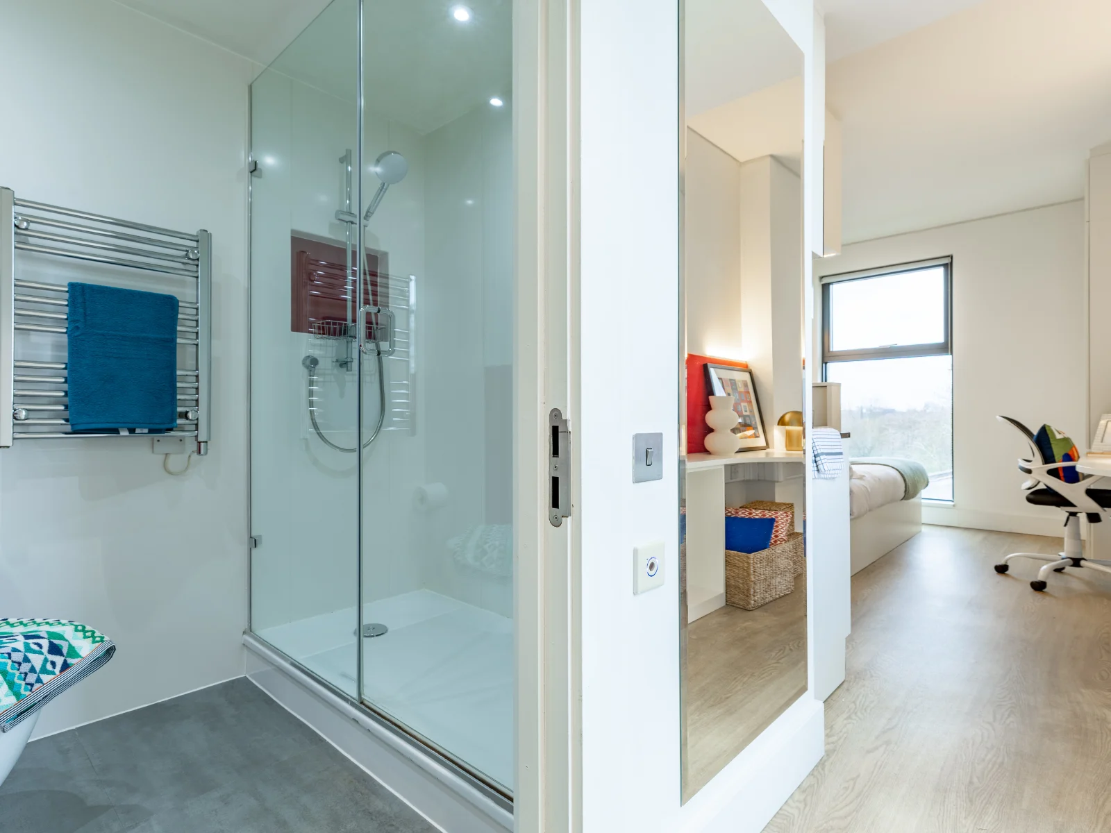  Classic Studio  -  Spring Mews  - Gallery -  4