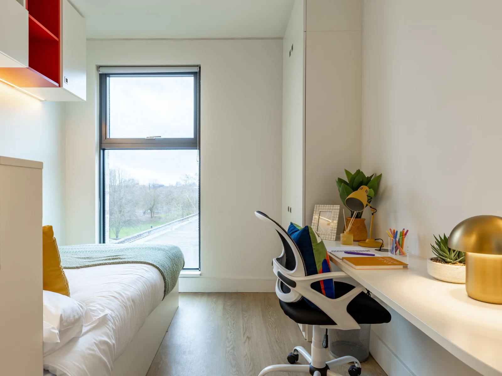  Classic Studio  -  Spring Mews  - Gallery -  7