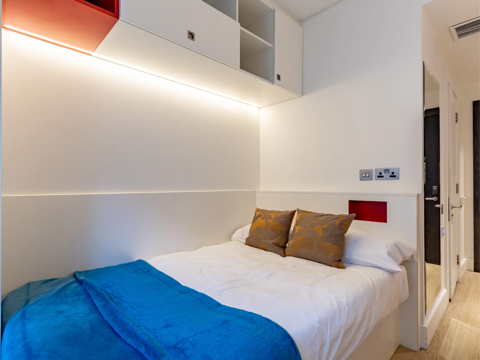  Classic En Suite  -  Spring Mews  - Gallery -  11