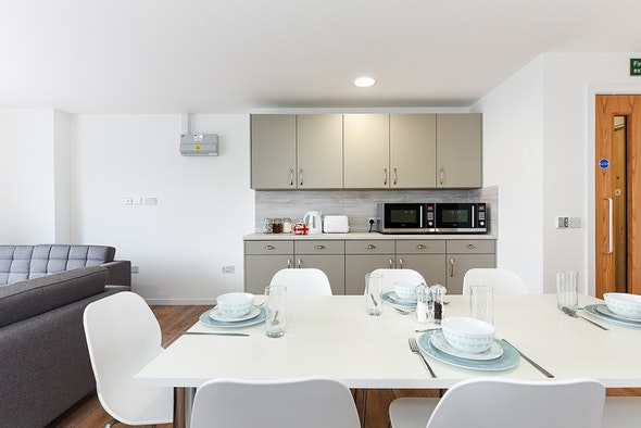  En-Suite Platinum  -  Pittodrie Street  - Gallery -  9