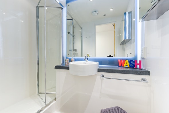  En-Suite Gold  -  Pittodrie Street  - Gallery -  4