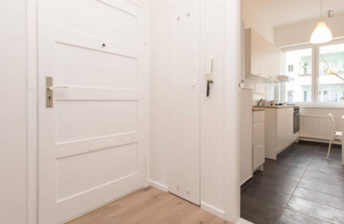 Wonderful room in 3-bedroom apartment - Gallery - 15