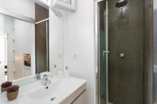 Stunning apartment in vibrant Santa Catarina, near Chiado, IADE ISEG - Gallery - 9