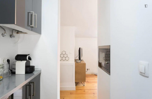 LOVELY 1-Bedrom close to ISEG, IADE and Chiado. Premium location! - Gallery - 10