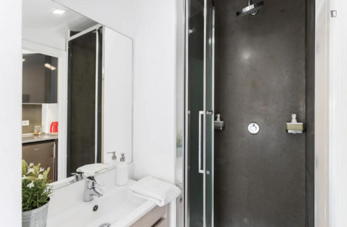Lovely Apartment near Chiado and Principe Real - Gallery - 10