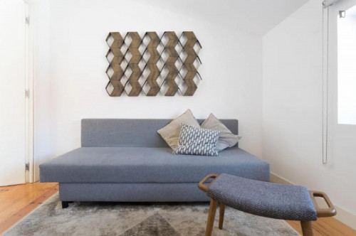 Lovely Apartment near Chiado and Principe Real - Gallery - 6