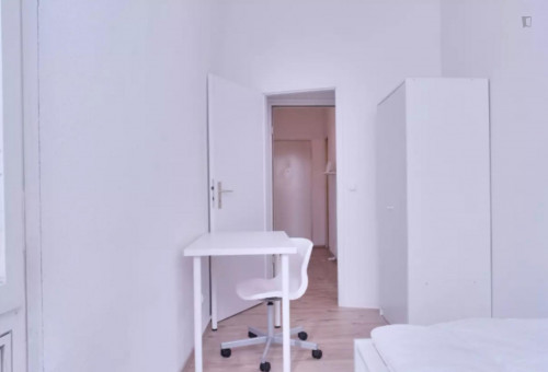 Comfy single bedroom in a student flat, near Technische Universität Berlin