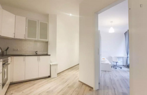 Spacious single bedroom in Kreuzberg - Gallery - 4