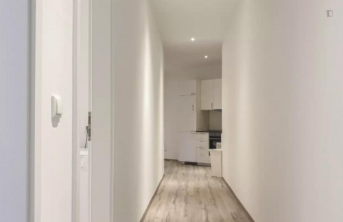 Spacious single bedroom in Kreuzberg - Gallery - 9