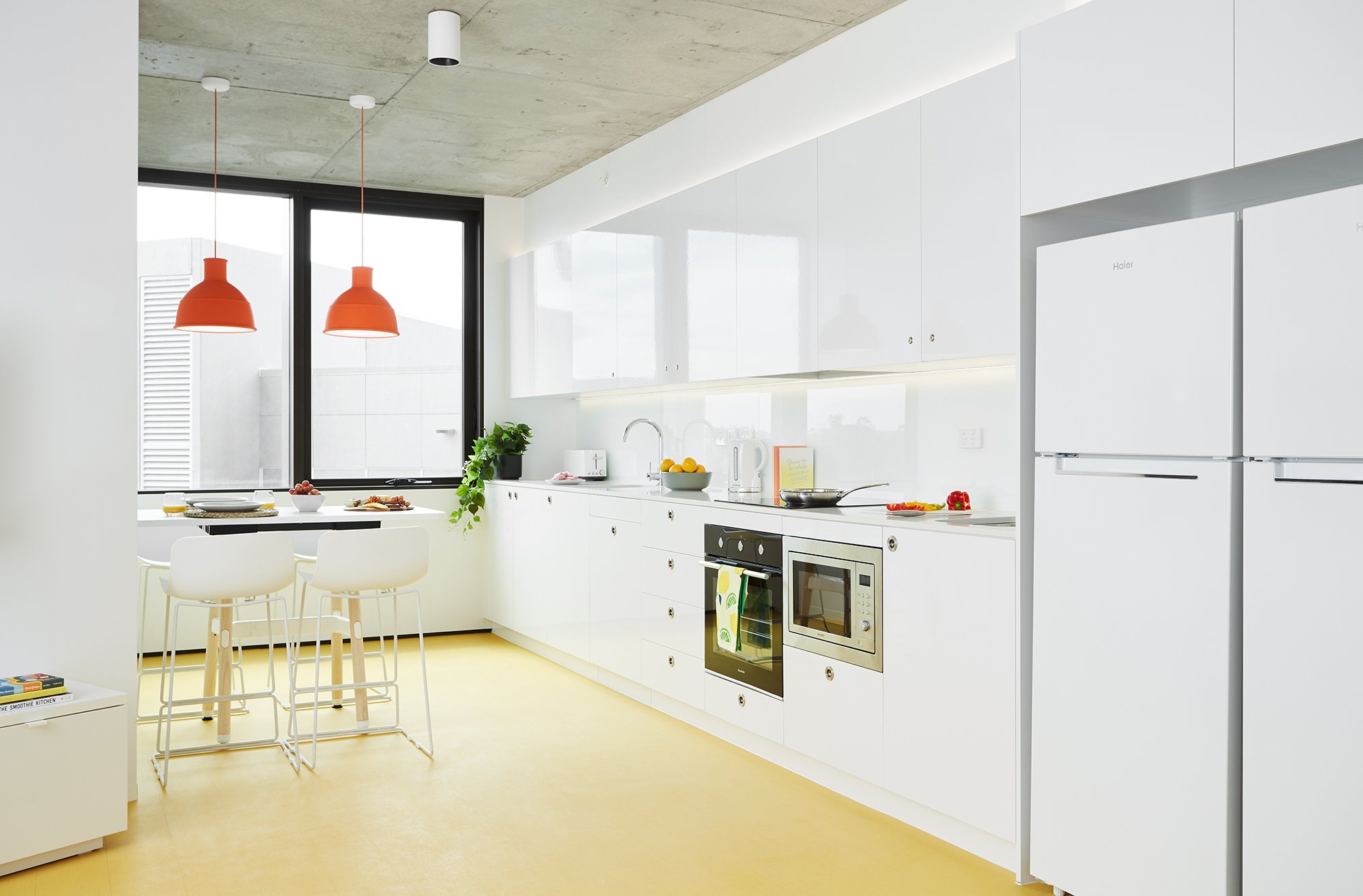 Double Bed, 5 Bed Apartment With Ensuite - Scape Toowong - Gallery - 4