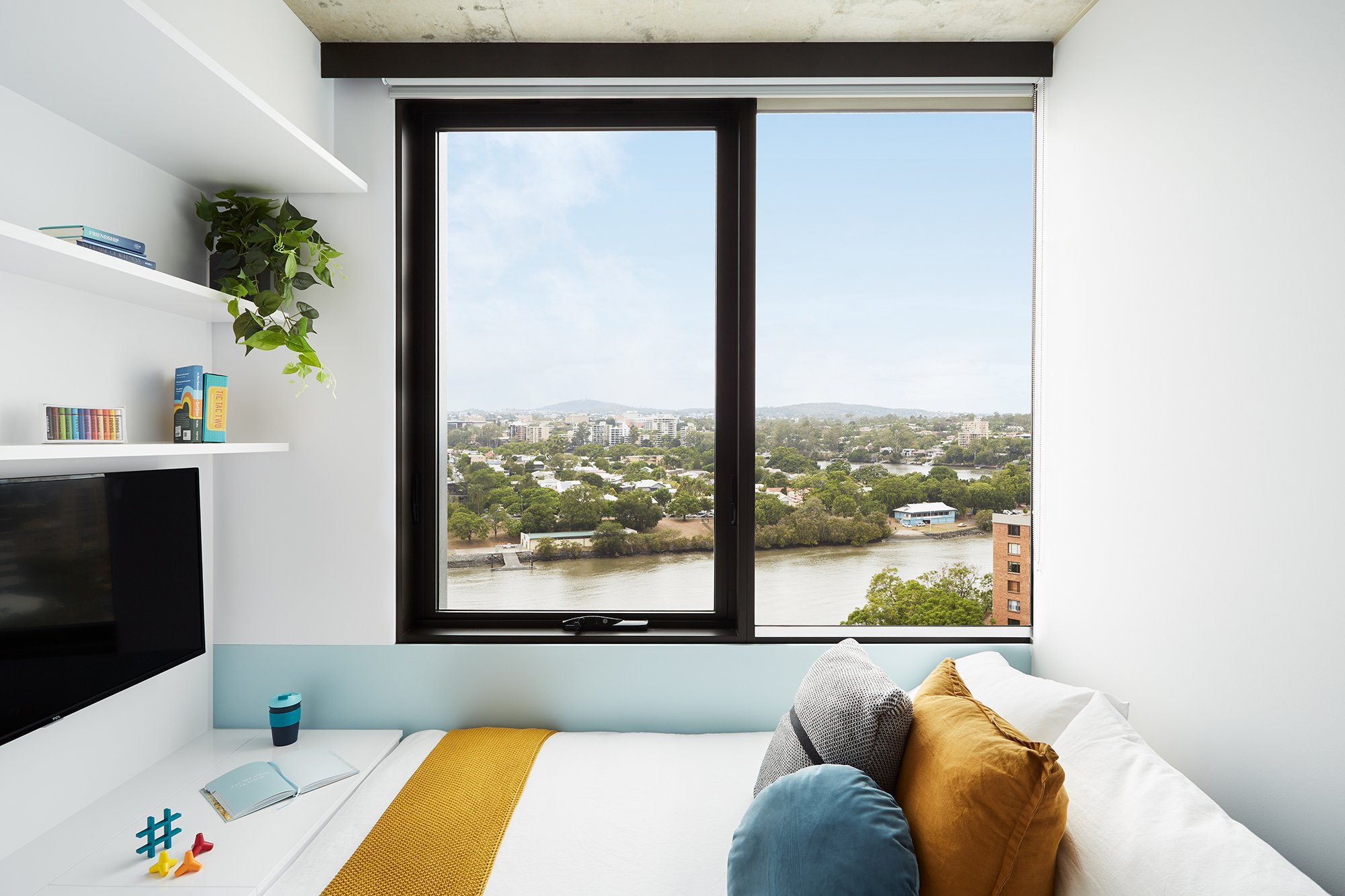  Double Bed, Studio Apartment, Standard View  -  Scape Toowong  - Gallery -  1