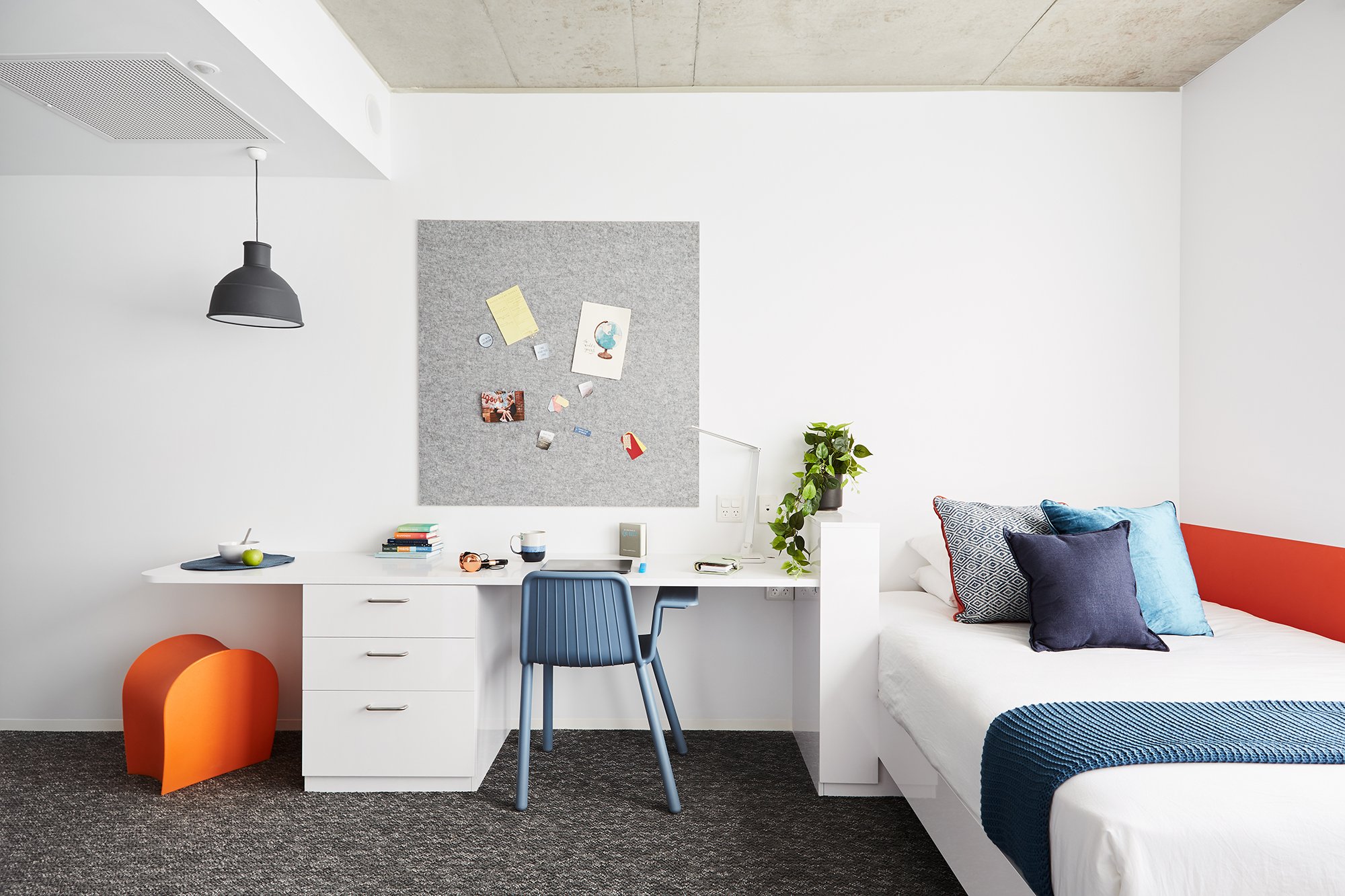  Double Bed, Large Studio Apartment, Standard View  -  Scape Toowong  - Gallery -  1